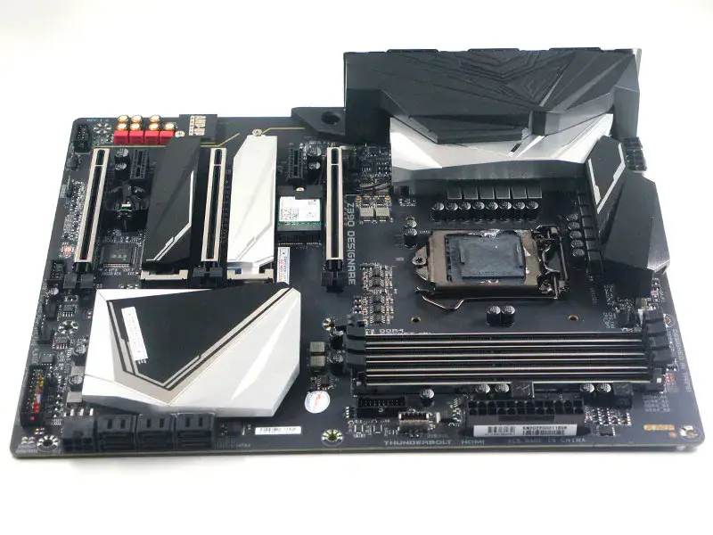 Základní deska Gigabyte Z390 Designare